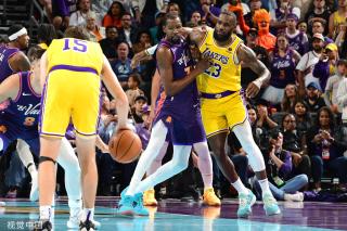 休赛期悬而 休赛期悬而